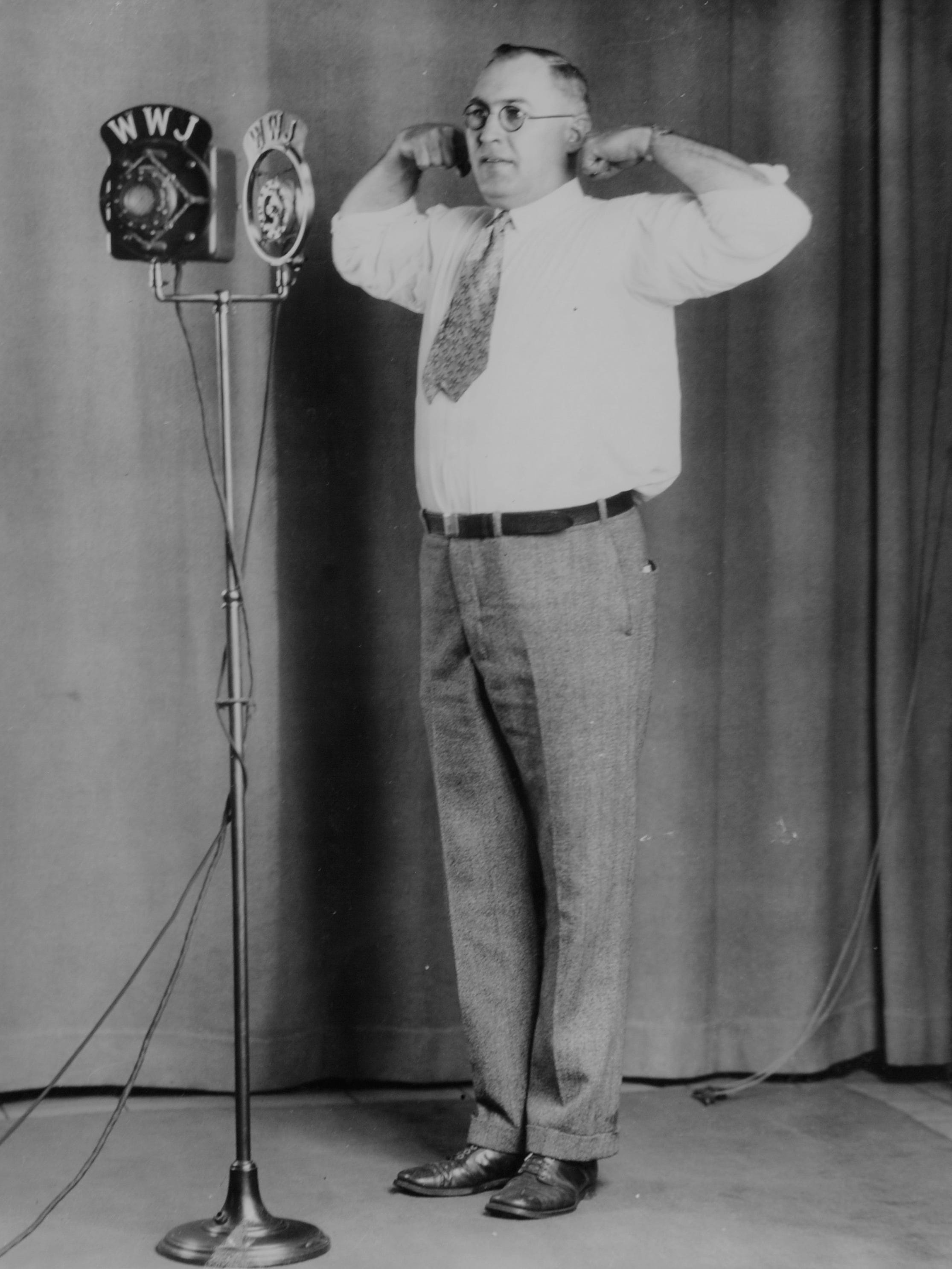 The first morning exercise program on WWJ was conducted by Roy J. Horton, formerly director of the YMCA, on Feb. 23, 1924.  Other programs in the 1920s and '30s included news, sports and entertainment shows,   a dinner menu broadcast by the News' household editor, tips on home decoration and homebuilding, beauty aids, weather and time reports, luncheon music by leading ensembles and orchestras of Detroit hotels and highway bulletins.