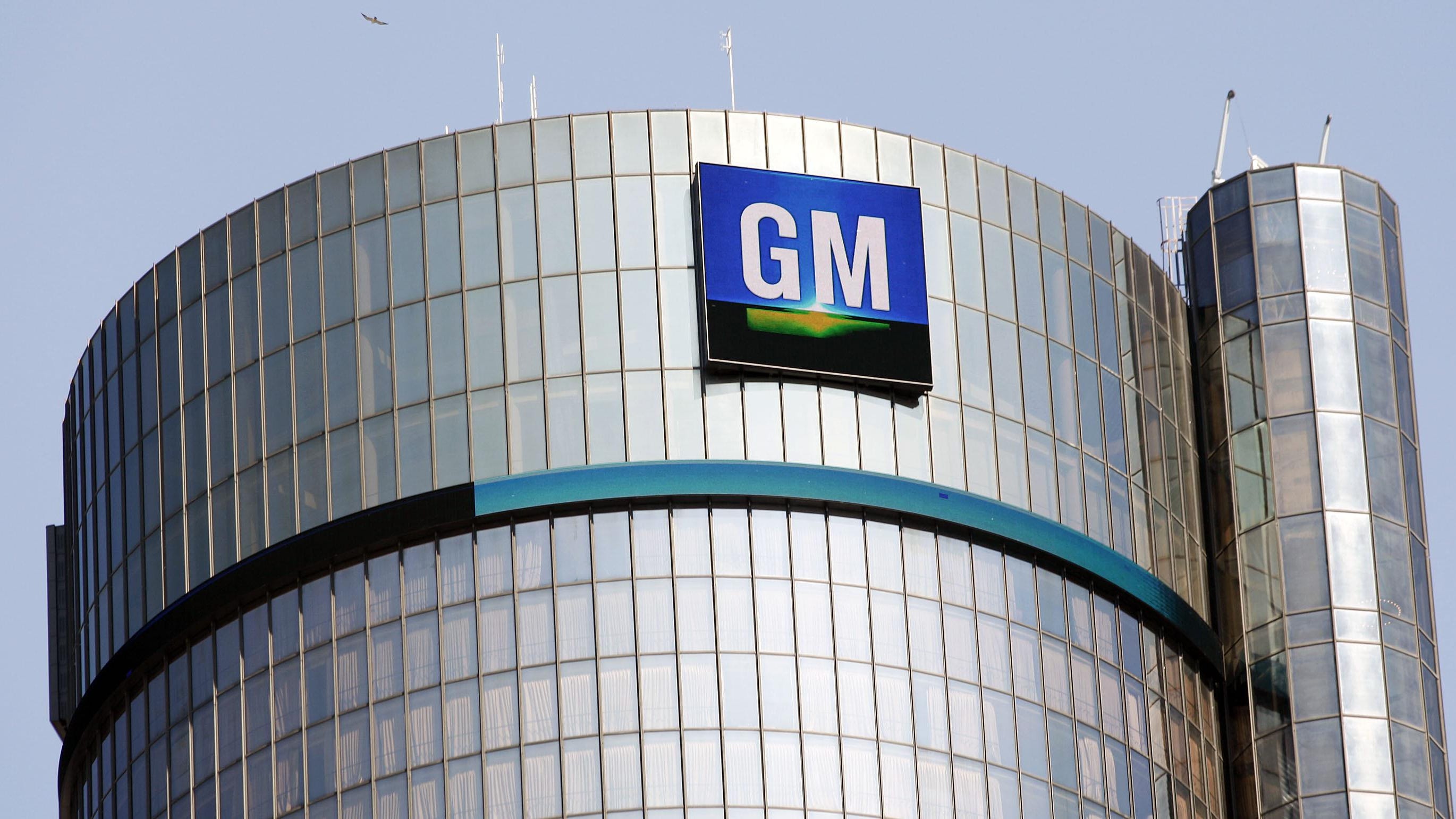 GM logo on the world headquarters building.