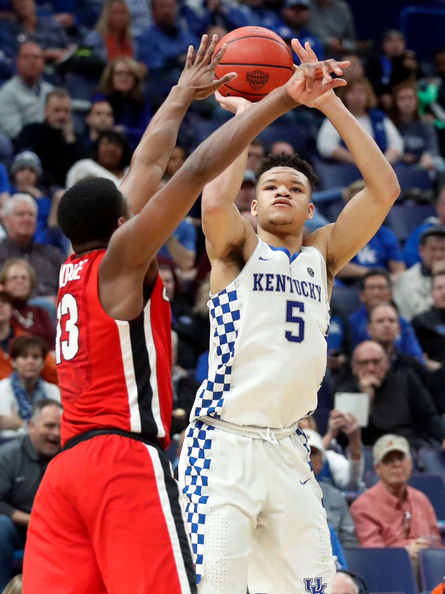 11. Charlotte Hornets: Kevin Knox, F, Fr., Kentucky. He has plenty of untapped potential and didn't get to develop fully with the oodles of talent around him at Kentucky. He can play both forward spots, but didn’t have an excellent shooting year, which could change as he makes the jump to the NBA. At 6-9, he's a bit undersized as a power forward, but he'll find sweet spot on the floor with the Hornets.