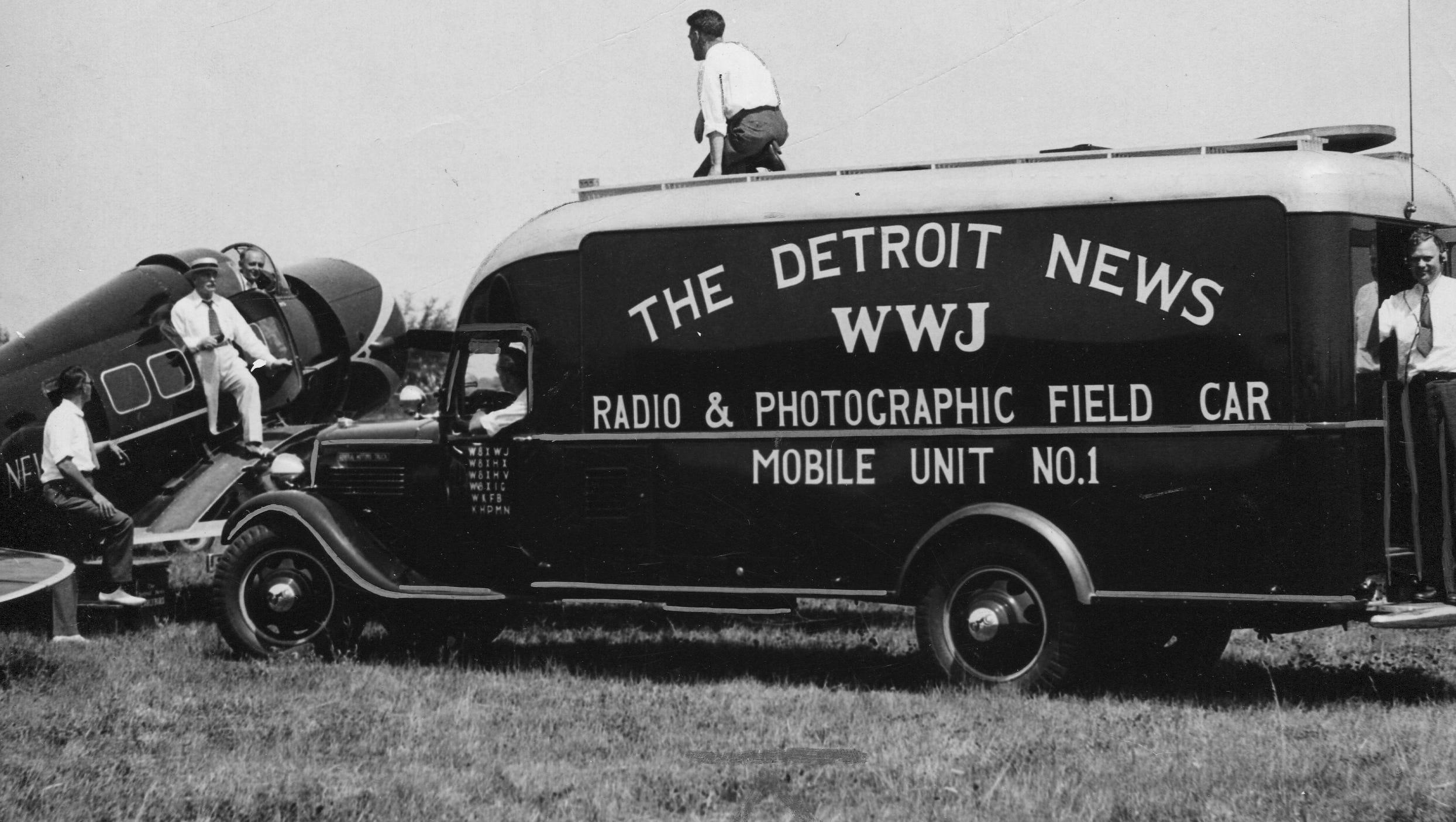 The Detroit News WWJ Photographic and Radio Mobile Unit was built in 1936.  It was a newspaper office and radio broadcasting station on wheels, housing a portable short-wave radio transmitter, a dark room and a photo transmitter.  It was built on a large truck chassis with a specially designed body (painted in Detroit News red) and a catwalk for photographers that extended the length of the roof.