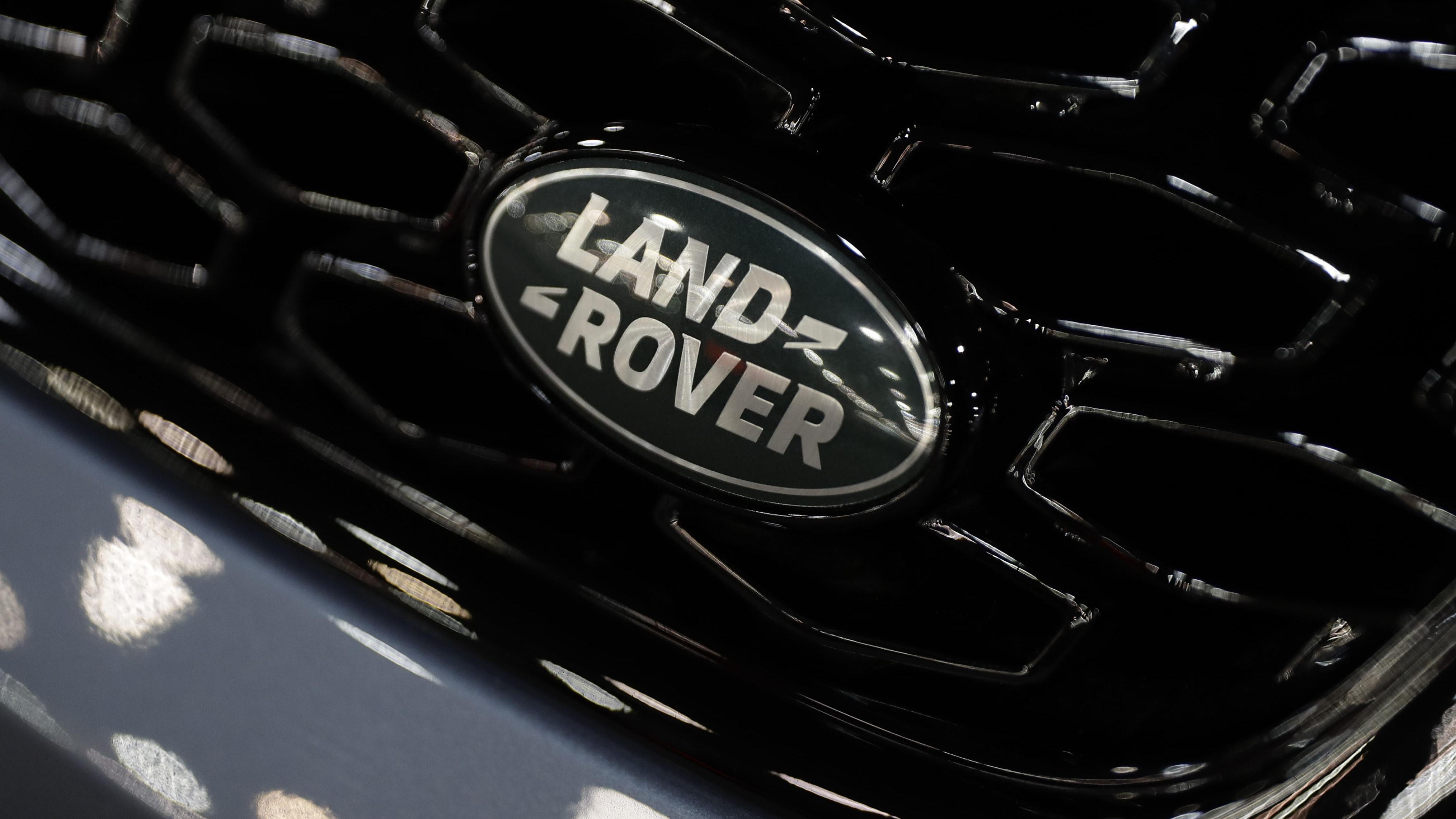 Sales of Jaguar sports cars and Land Rover SUVs dropped 35 percent in the world’s biggest auto market in the nine months to Dec. 31.