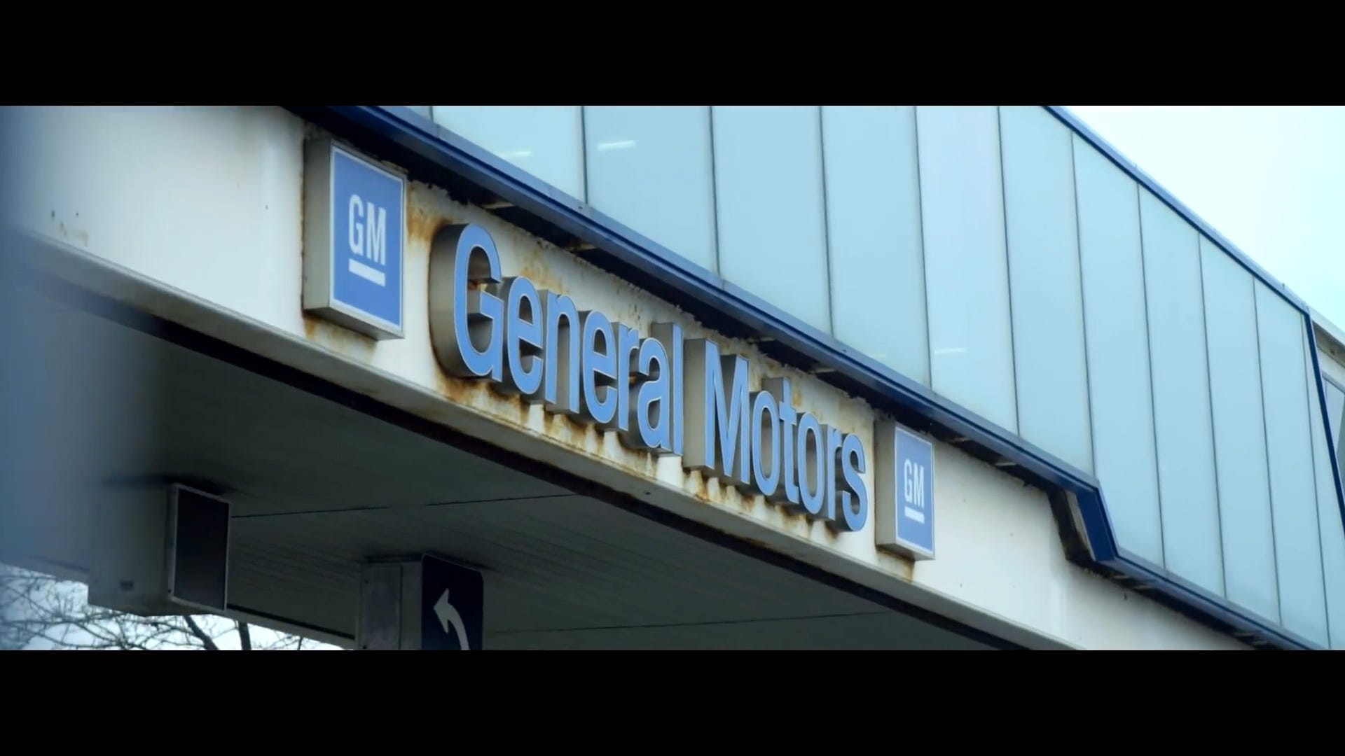 Canada’s automaker union took its General Motors boycott campaign to the Super Bowl, airing a commercial in Canada.