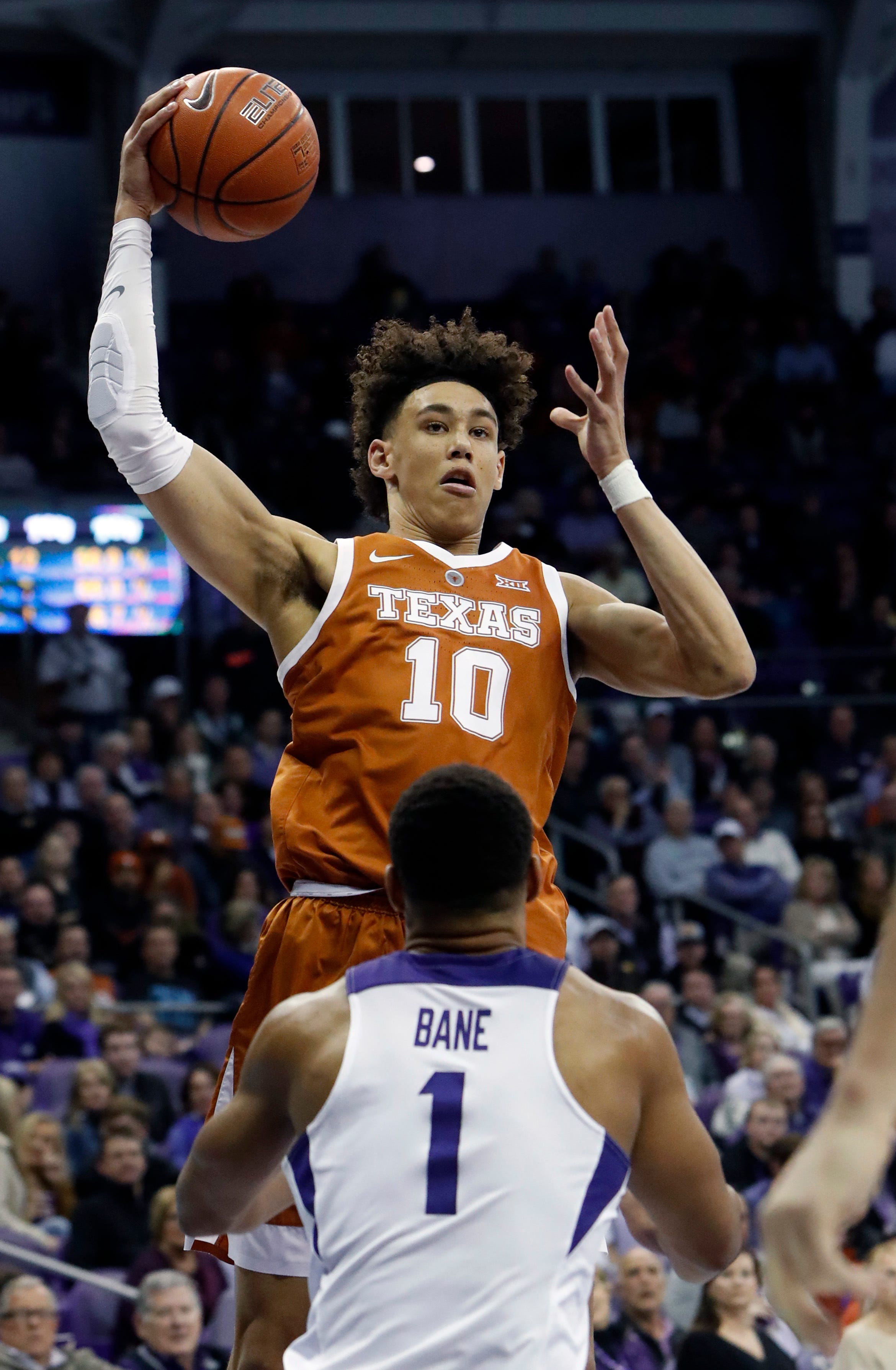 10. Atlanta Hawks: Jaxson Hayes, C, Texas. The Hawks’ second pick in the first round nets them a high-flying and athletic big man in Hayes, who averaged 10 points and 5 rebounds with Texas. He’s the top center on the board and fits well with Cam Reddish in the Hawks’ rebuilding plans.