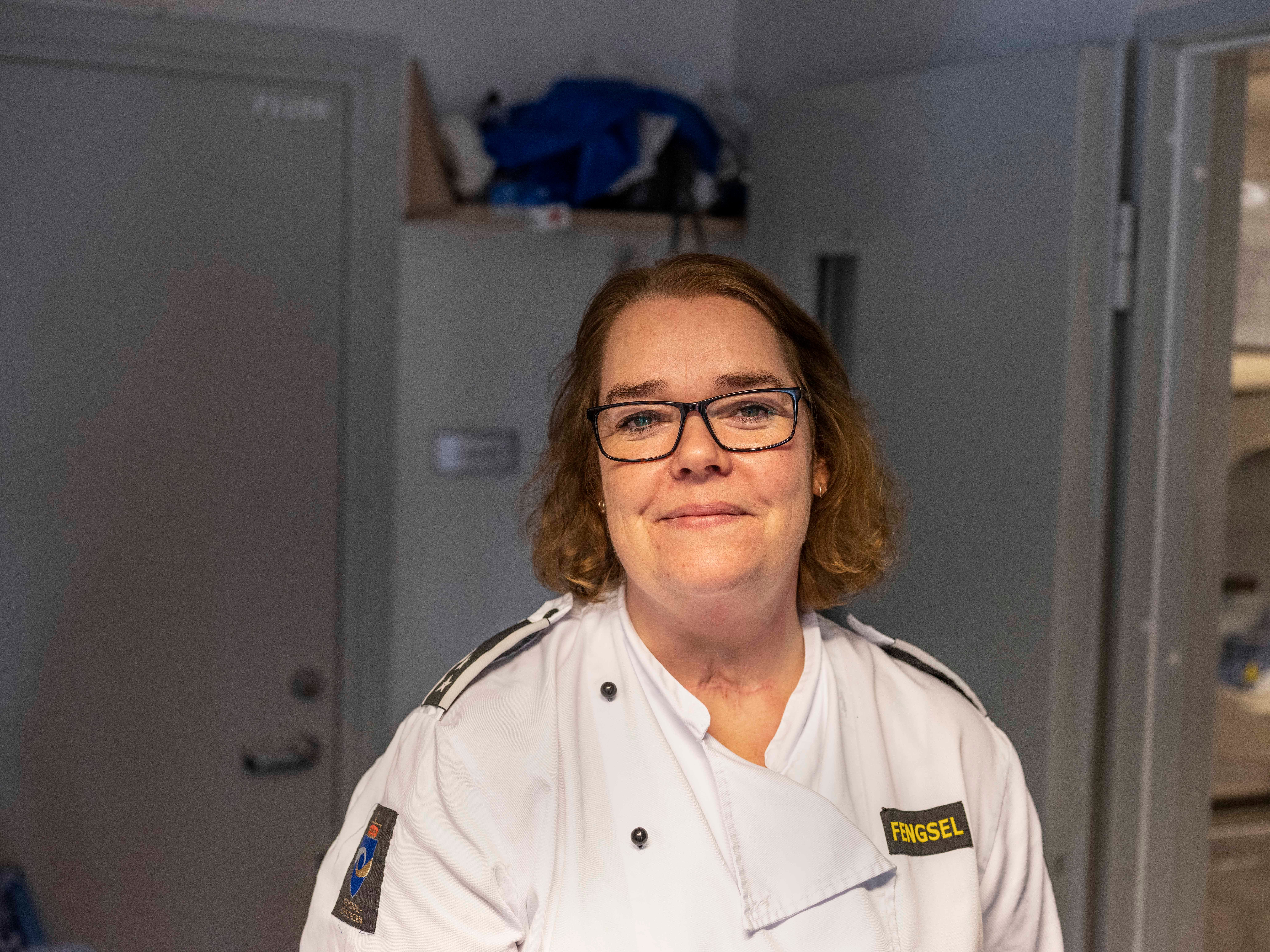 Chef Marie Maereid directs the kitchen at Halden Prison in Norway. Inmates are allowed to use knives and prepare gourmet meals for diners at the prison ' s restaurant.