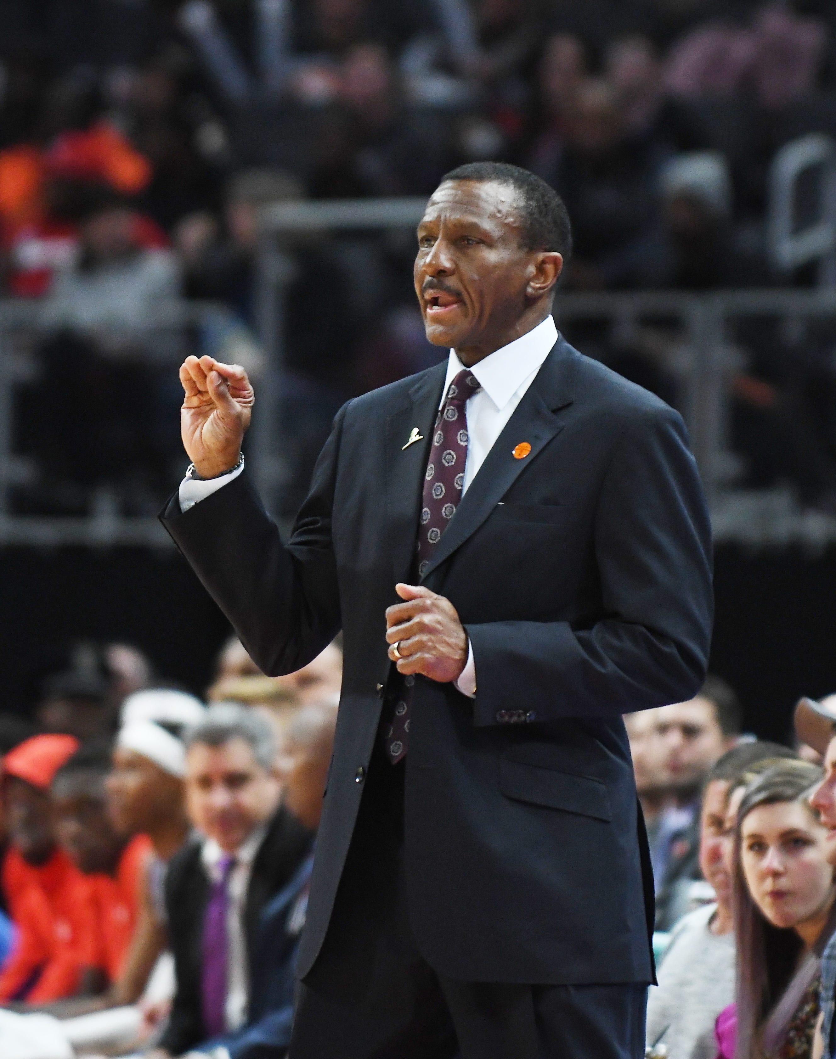 Pistons head coach Dwane Casey calls to the team in the second quarter.