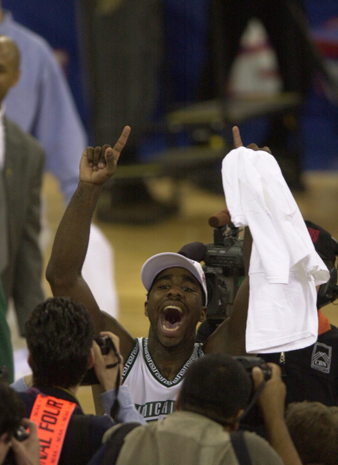 Michigan State ' s Mateen Cleaves celebrates after the Spartans defeated Florida in the NCAA national final at the RCA dome in Indianapolis.