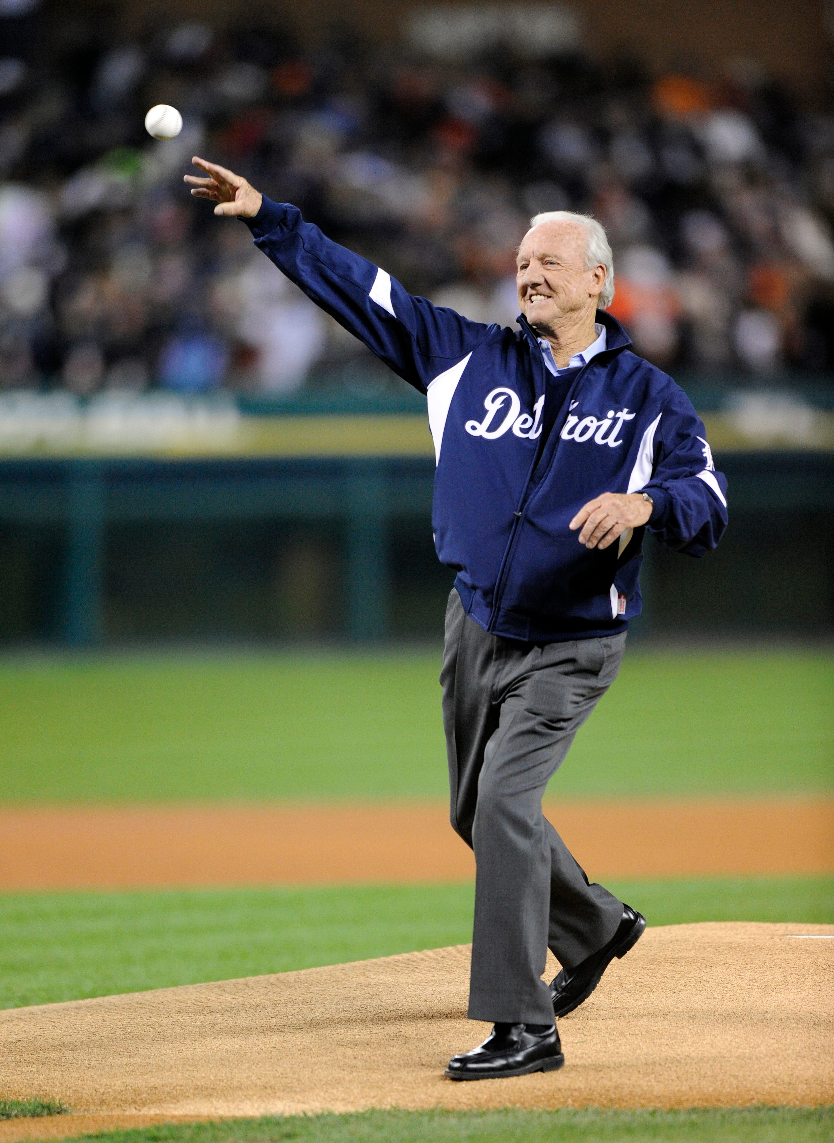 Detroit Tigers legend Al Kaline throws out the first pitch before game three of the World Series against the San Francisco Giants at Comerica Park in Detroit, October 27, 2012.
