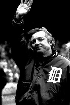 Al Kaline waves to the crowd at Tigers Stadium on Al Kaline Day in 1974.