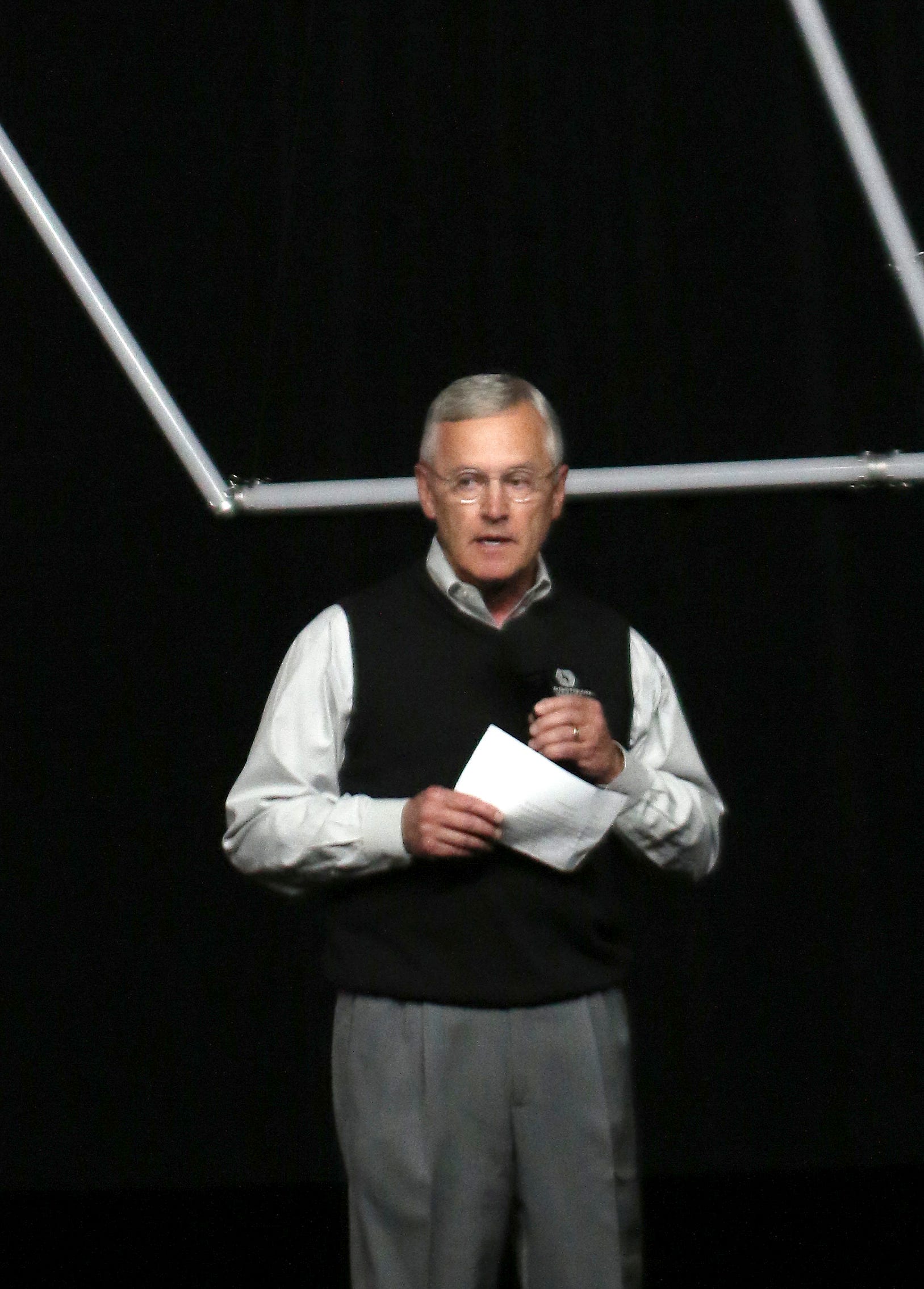 Youngstown State University President Jim Tressel emcees the event and introduces the speakers.