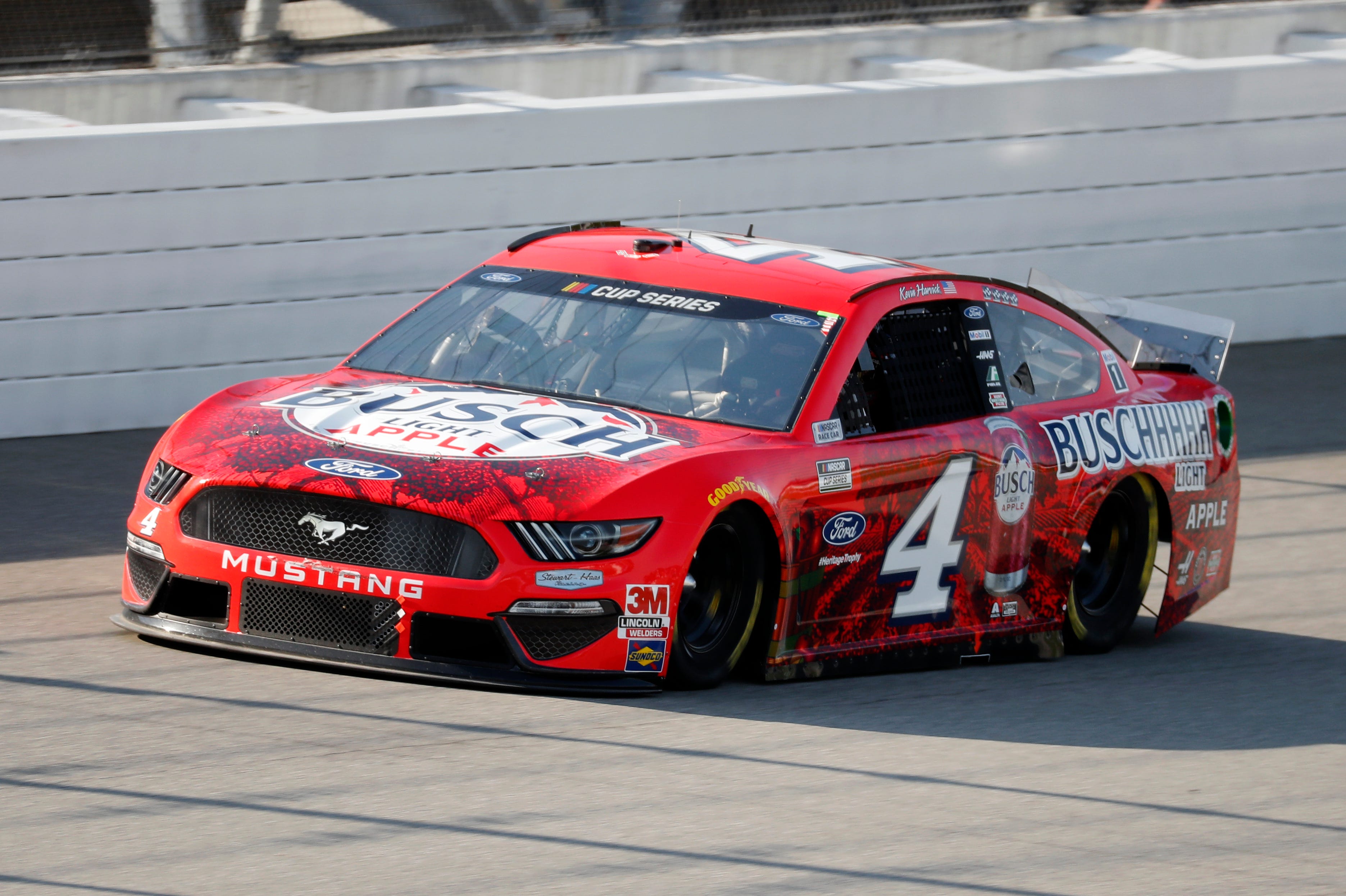 Kevin Harvick competes during a NASCAR Cup Series auto race at Michigan International Speedway